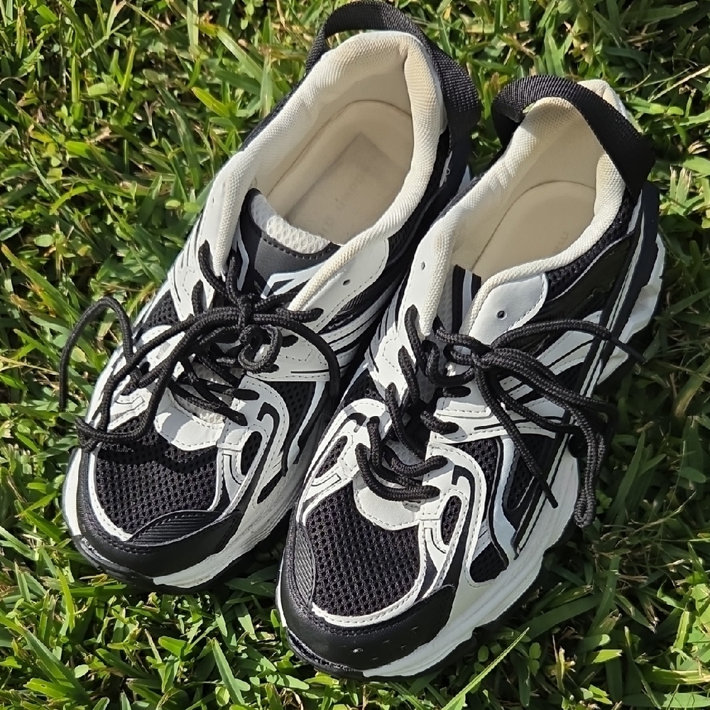 Madden Girl Women's Black and White Athletic Sneakers